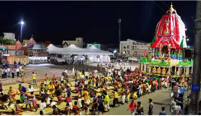 भारतमा रथको तारसँग ठोक्किएर ६ जनाको मृत्यु, १५ घाइते   